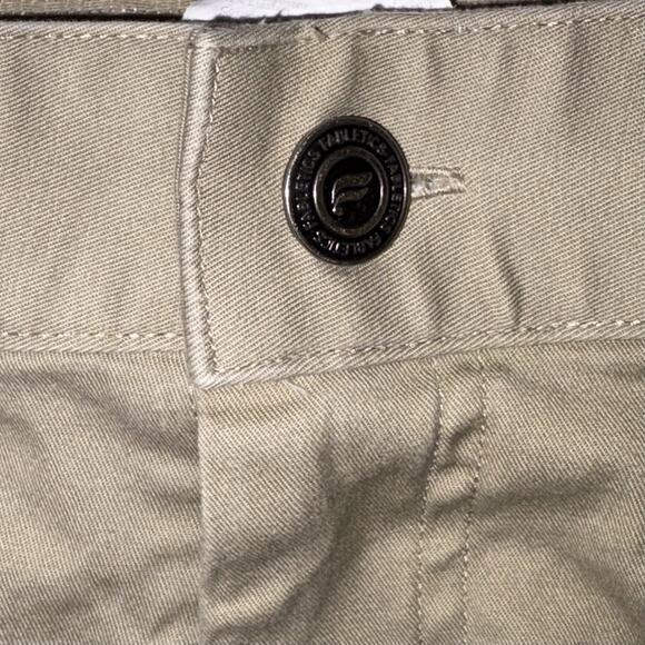 Fabletics The High Side Chino Pant Men's Size 33x32 Classic Fit Khaki Tan EUC - Picture 9 of 15